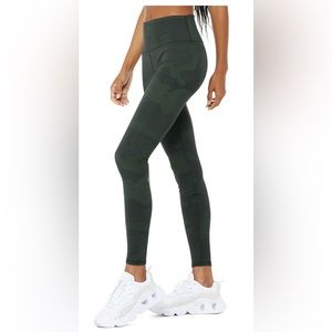 Green Camo Alo Leggings